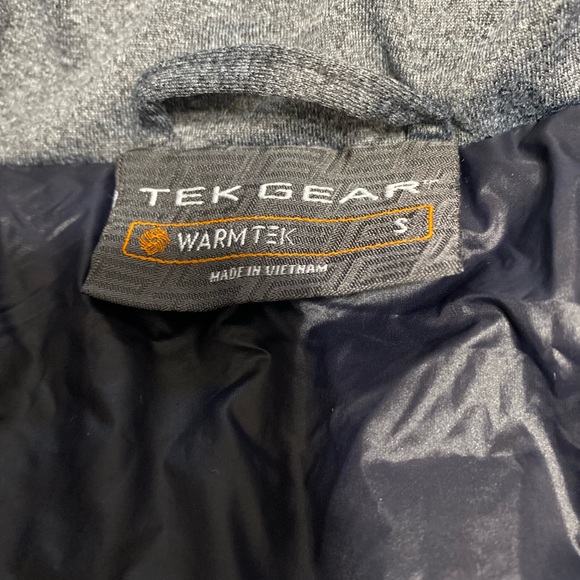 2 for $12 ⚜️ Tek Gear Quilted Grey Zip Up Coat Jacket Size Small - Picture 2 of 5